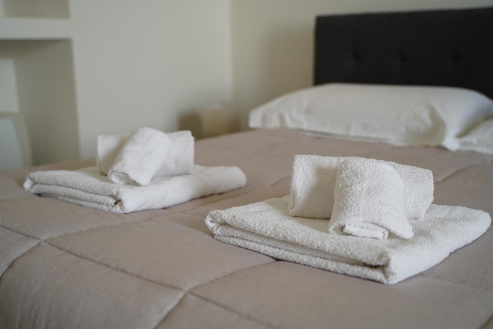 Suite Home D'Aragona Lecce Eksteriør bilde