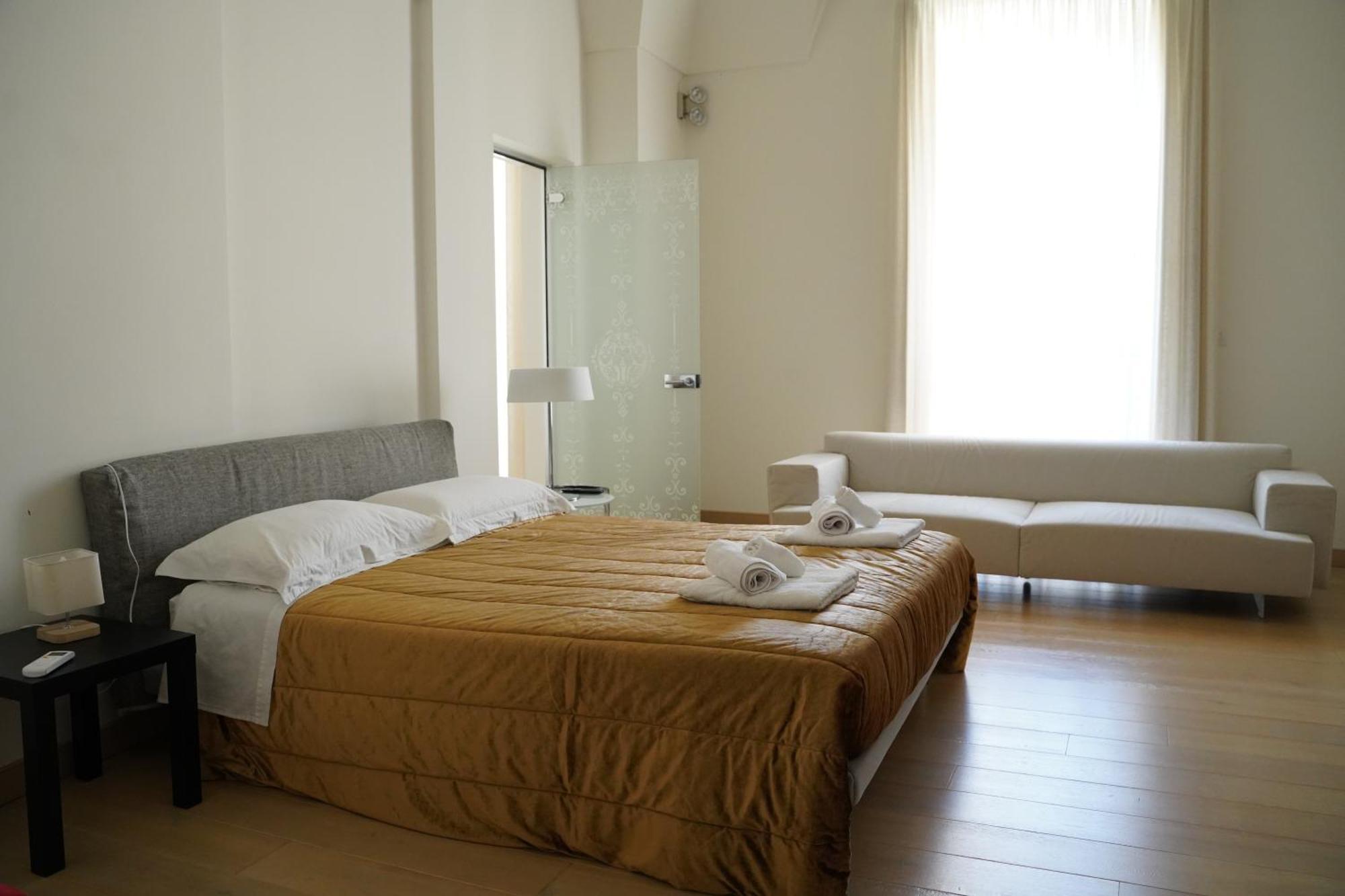 Suite Home D'Aragona Lecce Eksteriør bilde