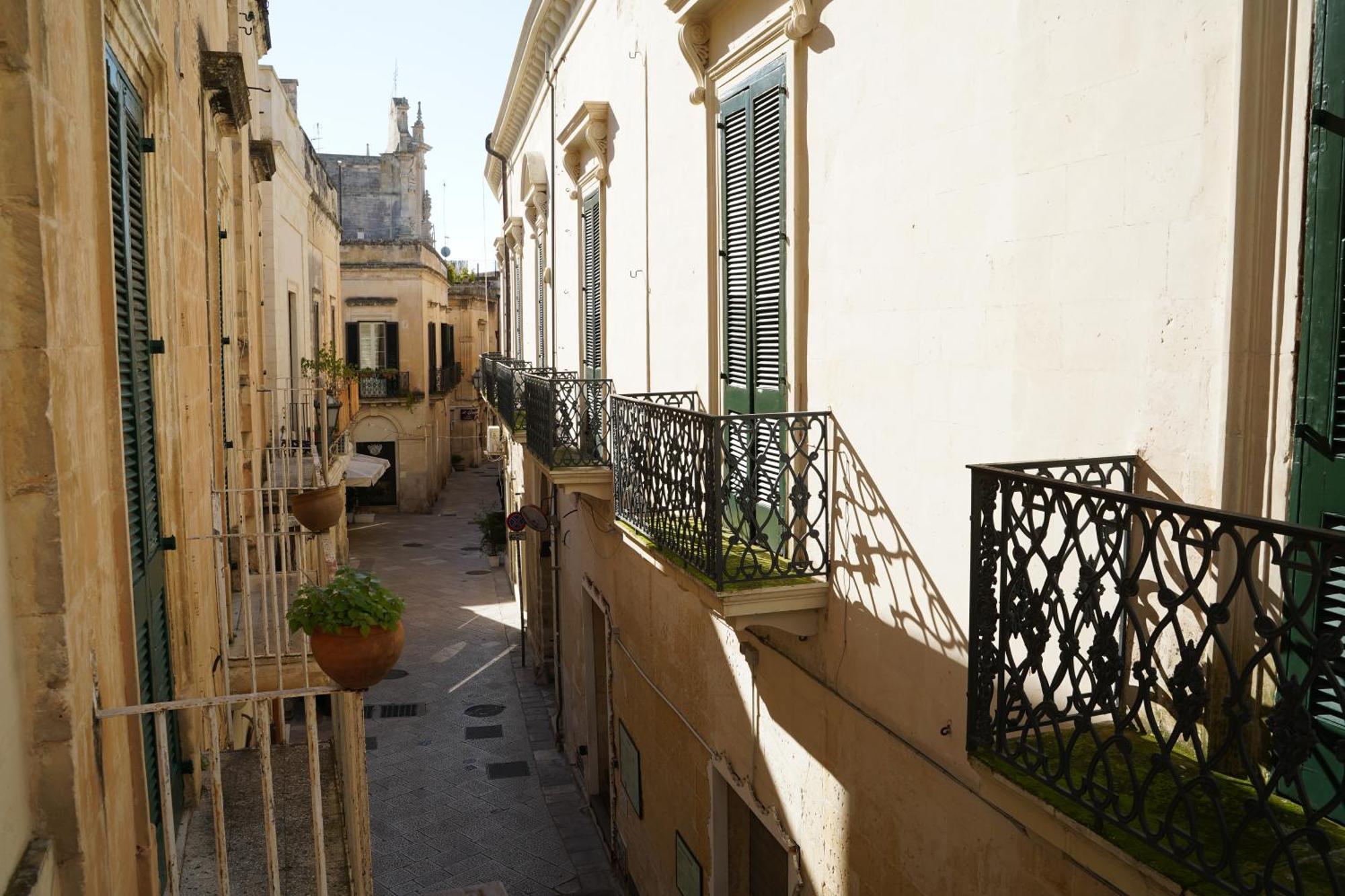 Suite Home D'Aragona Lecce Eksteriør bilde