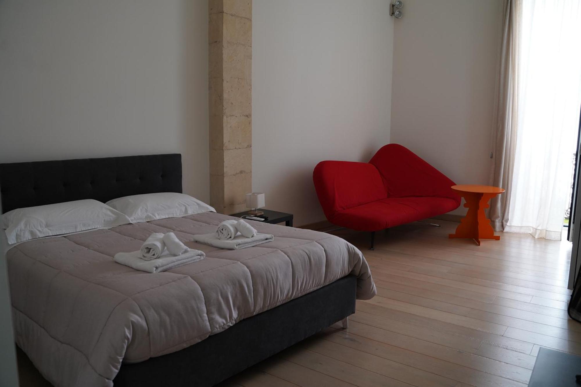 Suite Home D'Aragona Lecce Eksteriør bilde