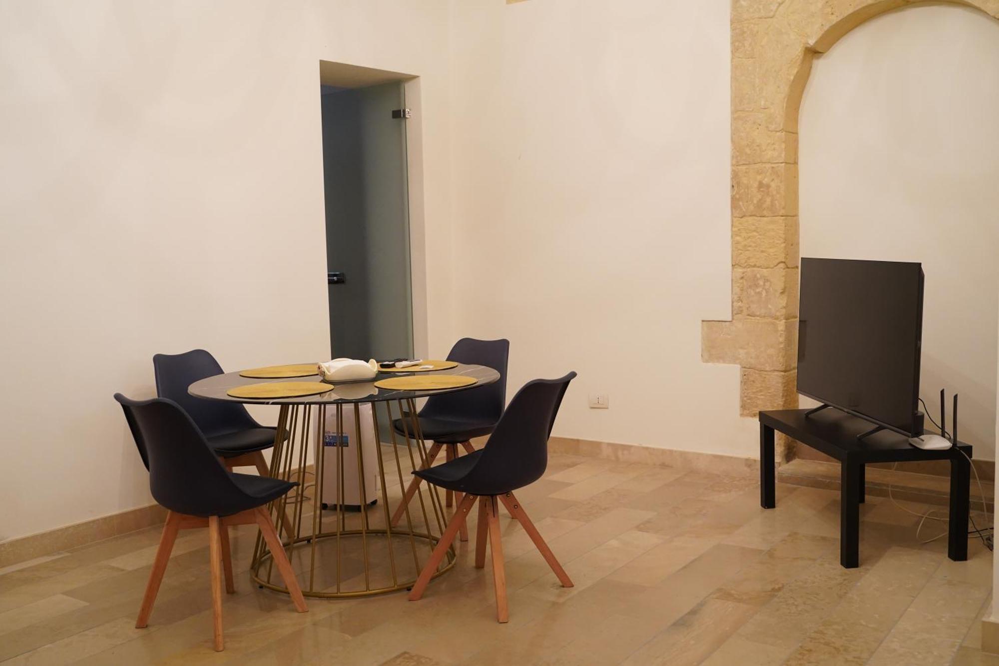 Suite Home D'Aragona Lecce Eksteriør bilde